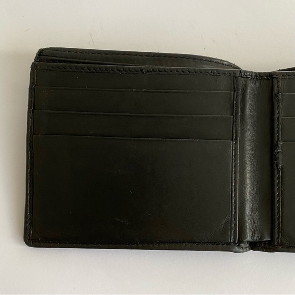 Gucci Made in Italy Black Leather Silver Interlock G Logo Bi-fold Men's Wallet - Picture 4 of 13